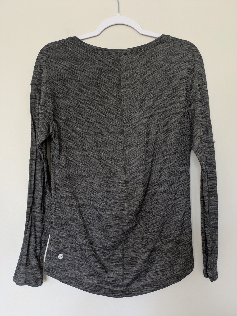 lululemon athletica Women's Dark Heather Gray Long Sleeve Top